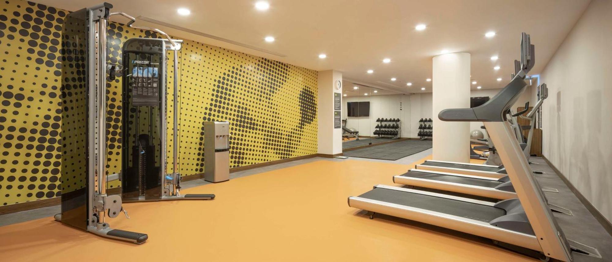 Готель Hampton By Hilton Airport, Arnavutkoy 4*